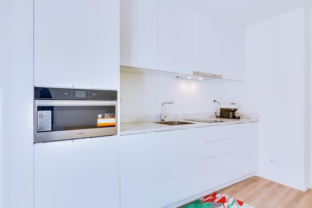 Graceful 202 Apartment *